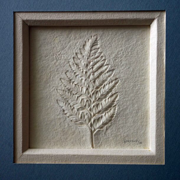 BLANCO, QUE TE QUIERO BLANCO - 2005 - PAPEL FEITO À MÃO SOBRE MOLDE - 0,18 m x 0,18 m