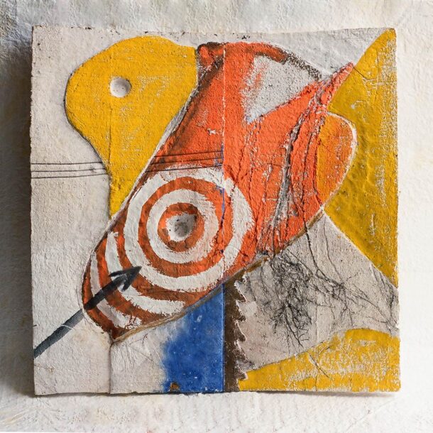 PALETA DE PINTOR - 1990 - PAPEL FEITO À MÃO SOBRE MOLDE - 0,38 m x 0,40 m x 0,02 m